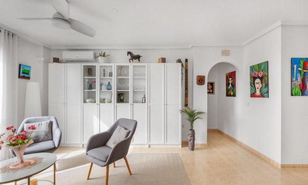 Resale - Penthouse -
Torrevieja - Estacion de autobuses