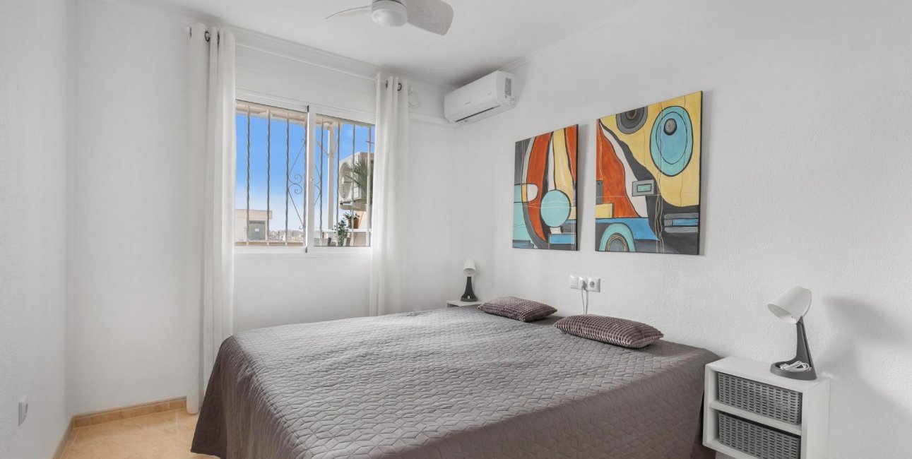 Resale - Penthouse -
Torrevieja - Estacion de autobuses