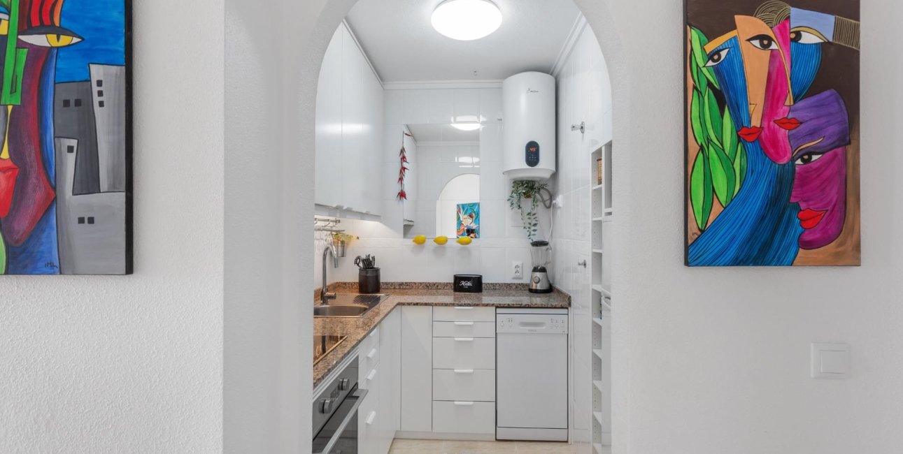 Resale - Penthouse -
Torrevieja - Estacion de autobuses