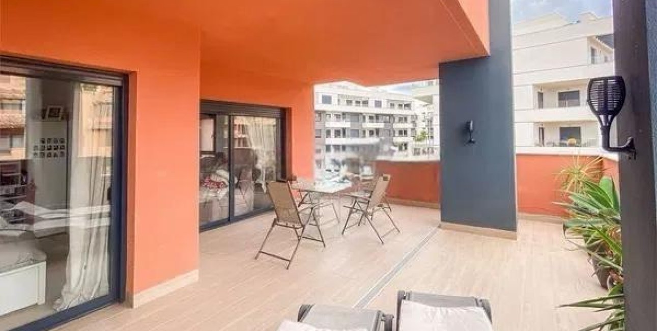 Resale - Apartment / flat -
Orihuela Costa - Las Filipinas