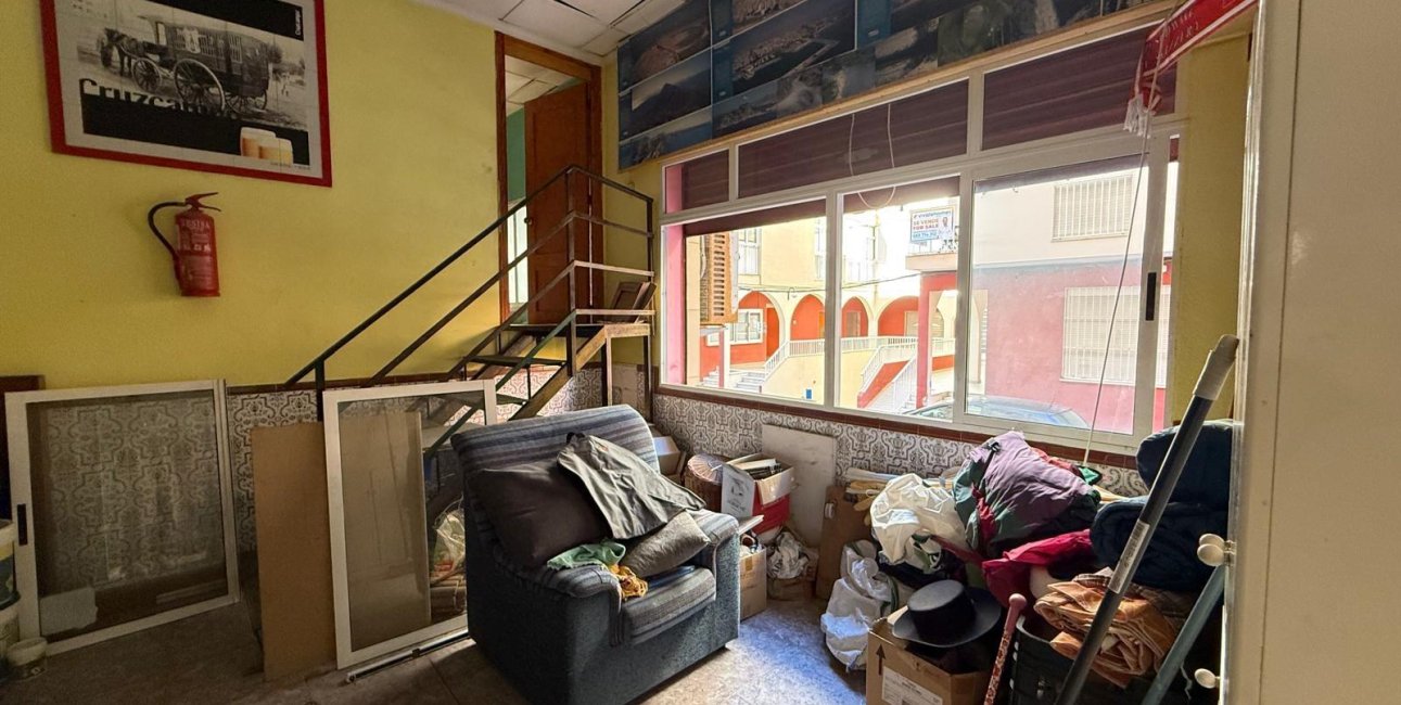 Rynek wtórny - Lokal handlowy -
Torrevieja - Playa del Cura