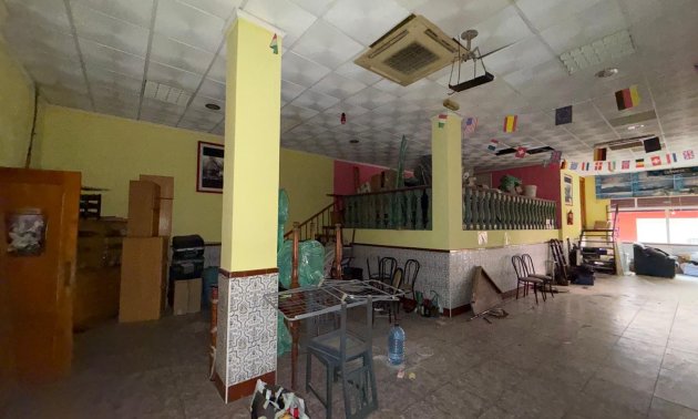 Rynek wtórny - Lokal handlowy -
Torrevieja - Playa del Cura