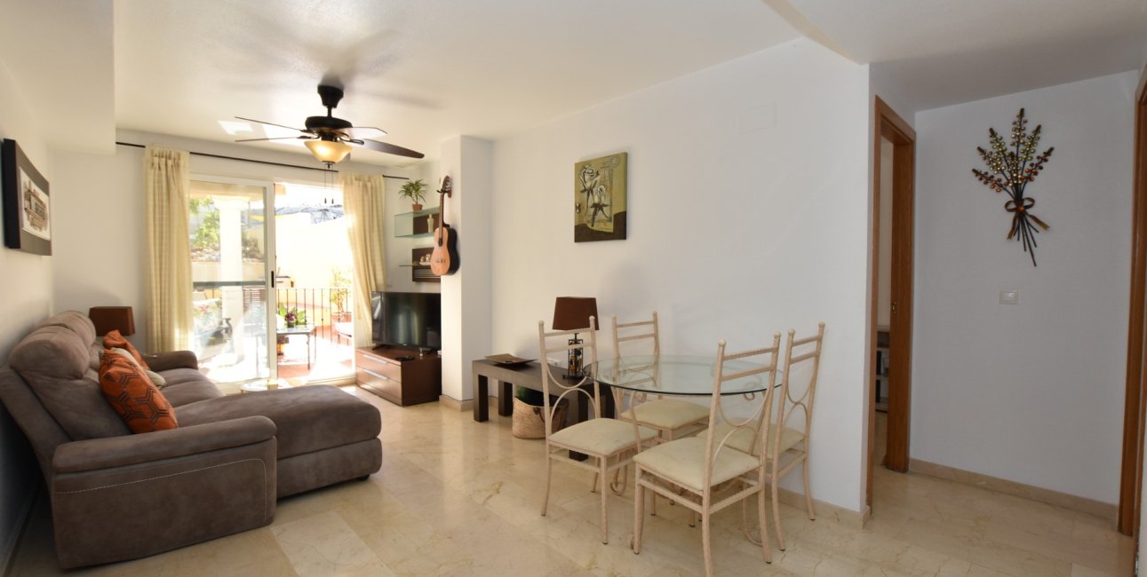Resale - Apartment / flat -
Algorfa - Algorfa - Village