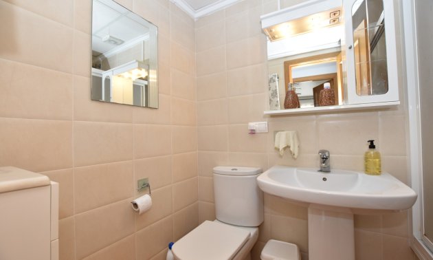 Resale - Apartment / flat -
Algorfa - Algorfa - Village