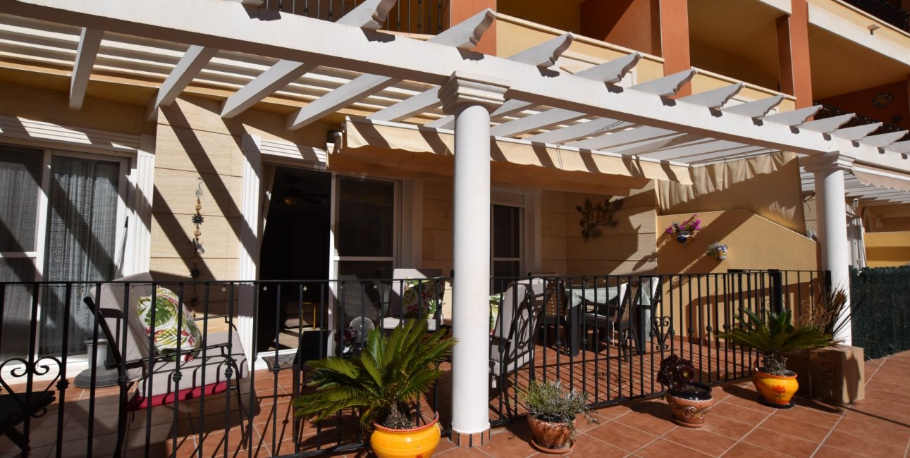 Resale - Apartment / flat -
Algorfa - Algorfa - Village