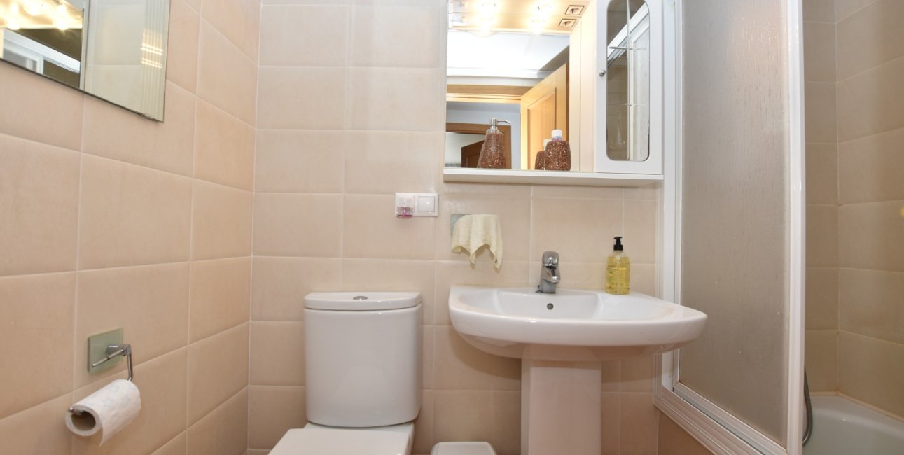 Resale - Apartment / flat -
Algorfa - Algorfa - Village