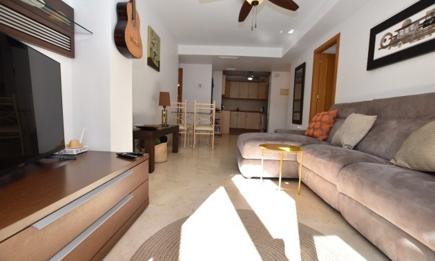 Resale - Apartment / flat -
Algorfa - Algorfa - Village