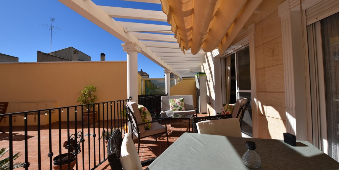 Resale - Apartment / flat -
Algorfa - Algorfa - Village