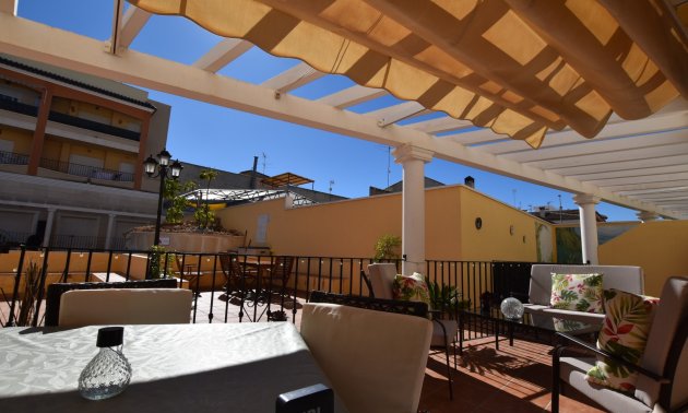 Resale - Apartment / flat -
Algorfa - Algorfa - Village