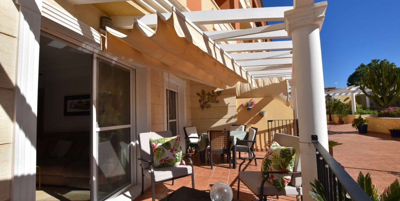 Resale - Apartment / flat -
Algorfa - Algorfa - Village