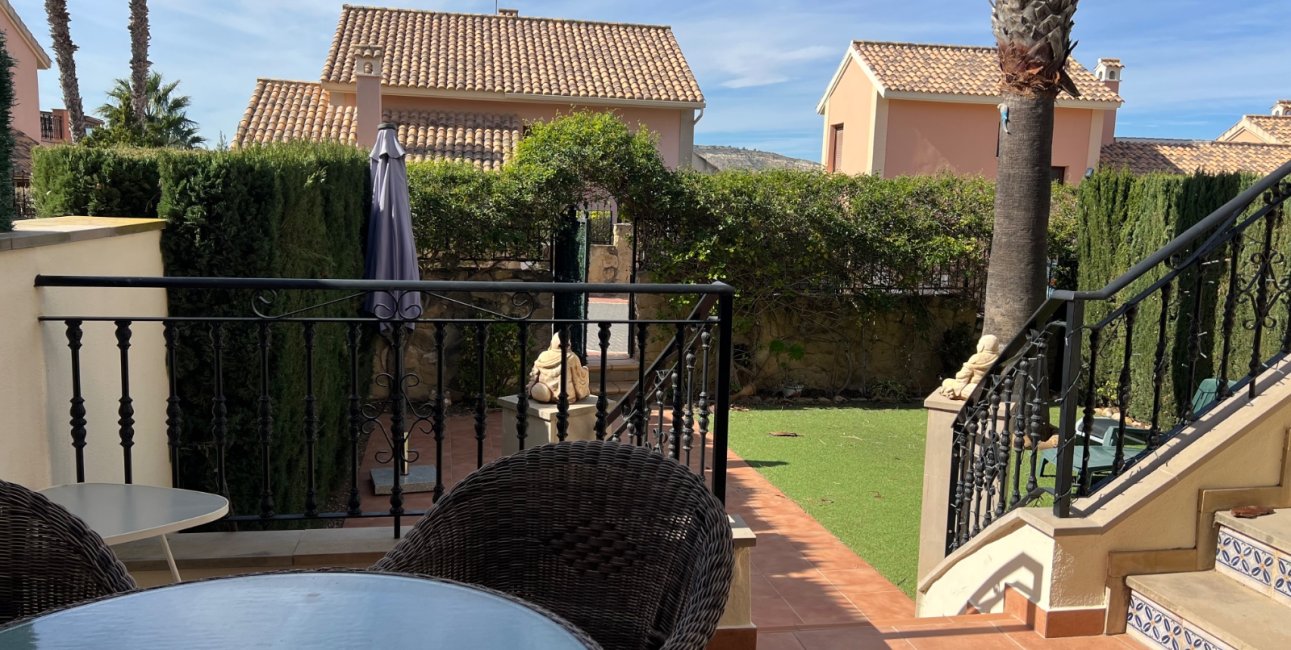 Rynek wtórny - Bungalowy -
Algorfa - La Finca Golf Resort