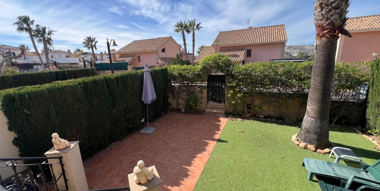 Rynek wtórny - Bungalowy -
Algorfa - La Finca Golf Resort