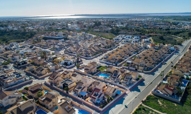 Resale - Villa -
Benimar - Rojales Hills