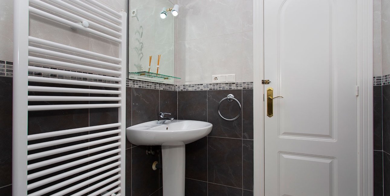 Resale - Villa -
Benimar - Rojales Hills