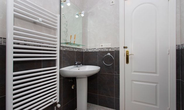 Resale - Villa -
Benimar - Rojales Hills