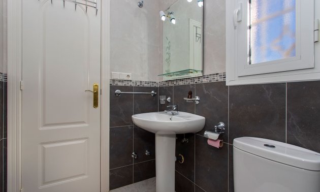 Resale - Villa -
Benimar - Rojales Hills