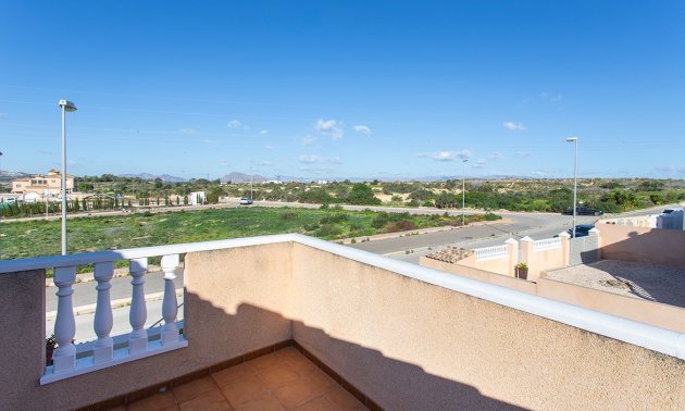 Resale - Villa -
Benimar - Rojales Hills