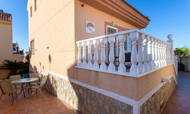 Resale - Villa -
Benimar - Rojales Hills
