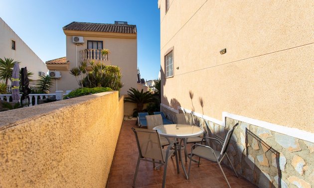 Resale - Villa -
Benimar - Rojales Hills