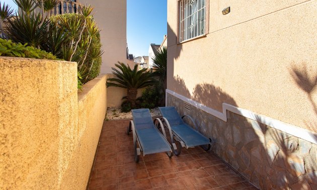 Resale - Villa -
Benimar - Rojales Hills