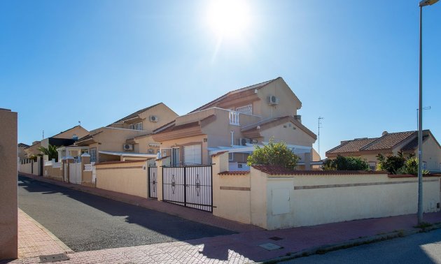 Resale - Villa -
Benimar - Rojales Hills