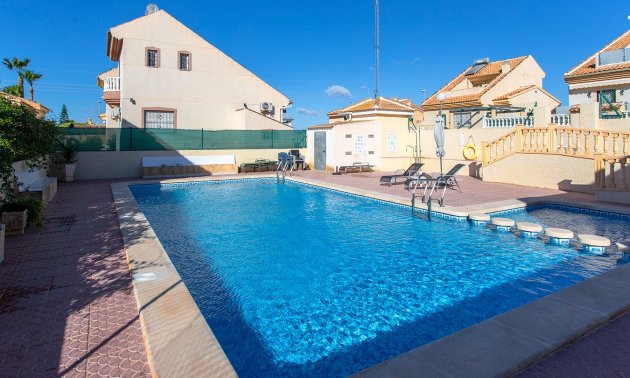 Resale - Villa -
Benimar - Rojales Hills