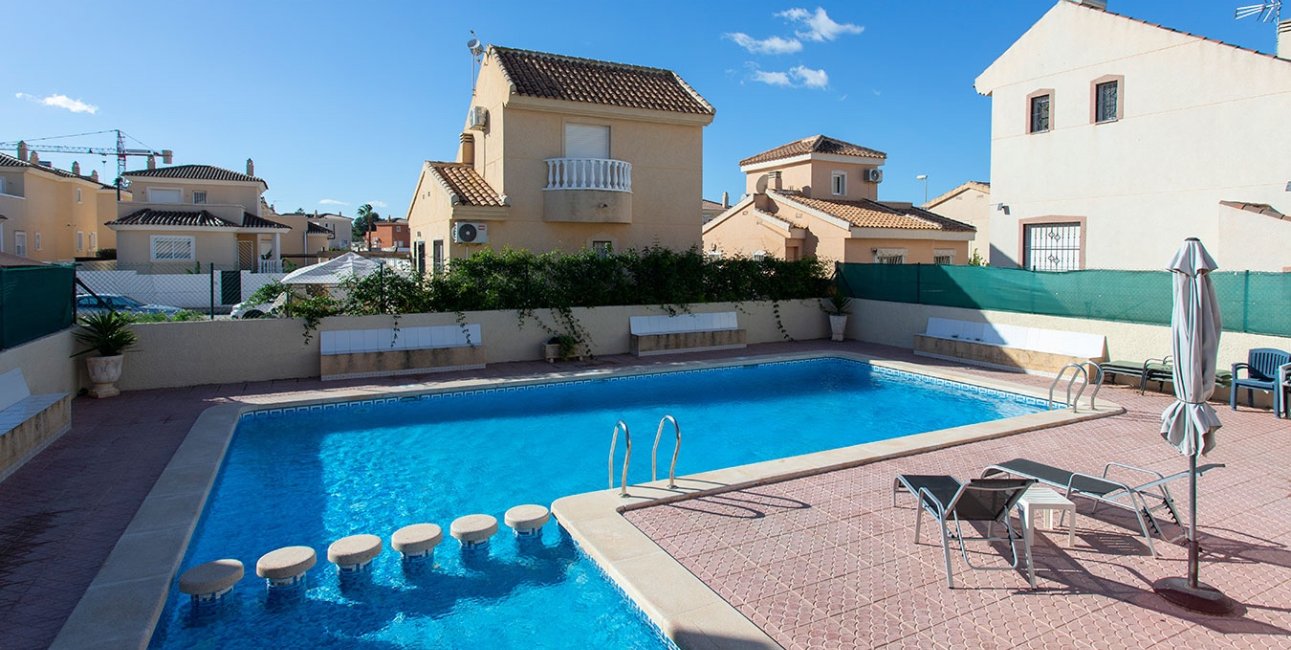 Resale - Villa -
Benimar - Rojales Hills
