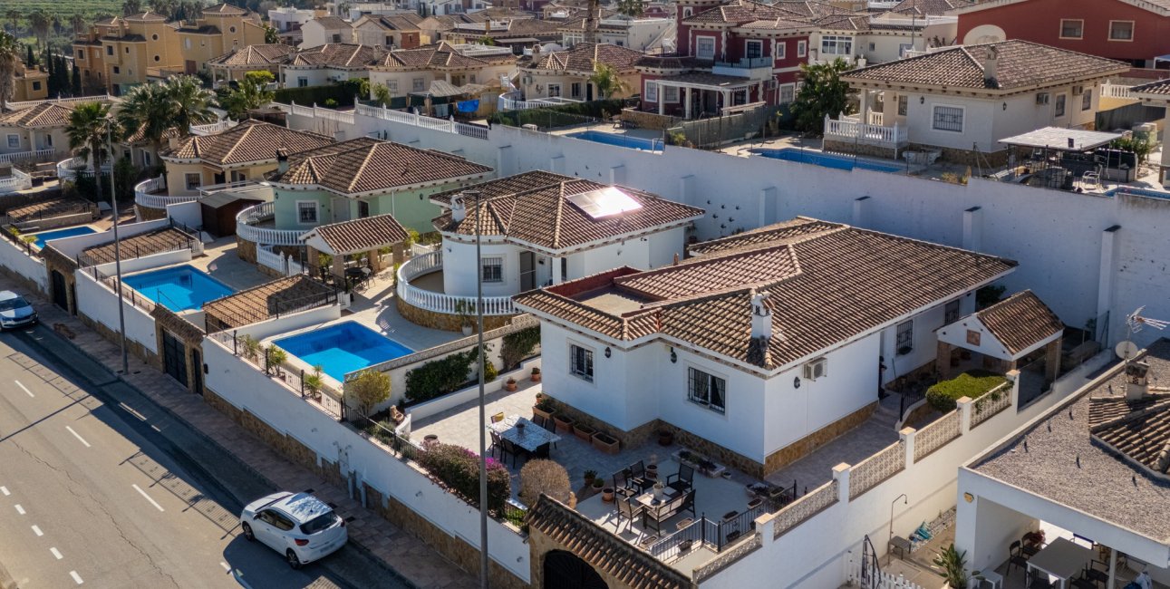 Resale - Villa -
Bigastro - Villas Andrea