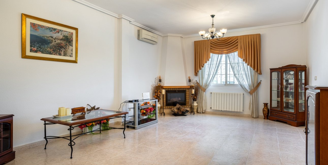 Resale - Villa -
Bigastro - Villas Andrea