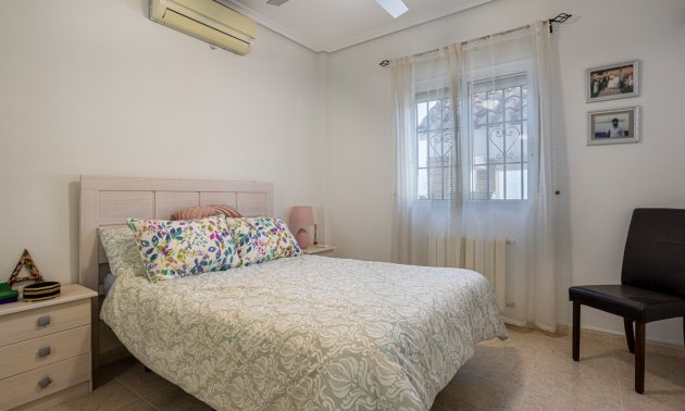 Resale - Villa -
Bigastro - Villas Andrea