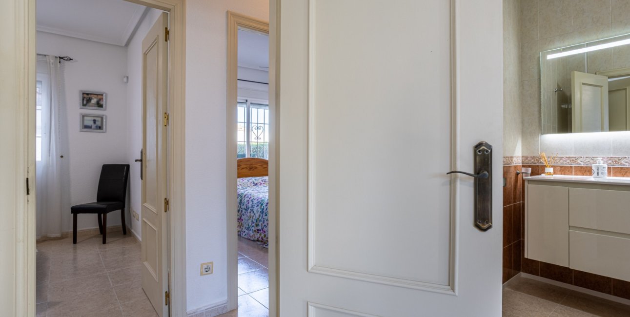 Resale - Villa -
Bigastro - Villas Andrea