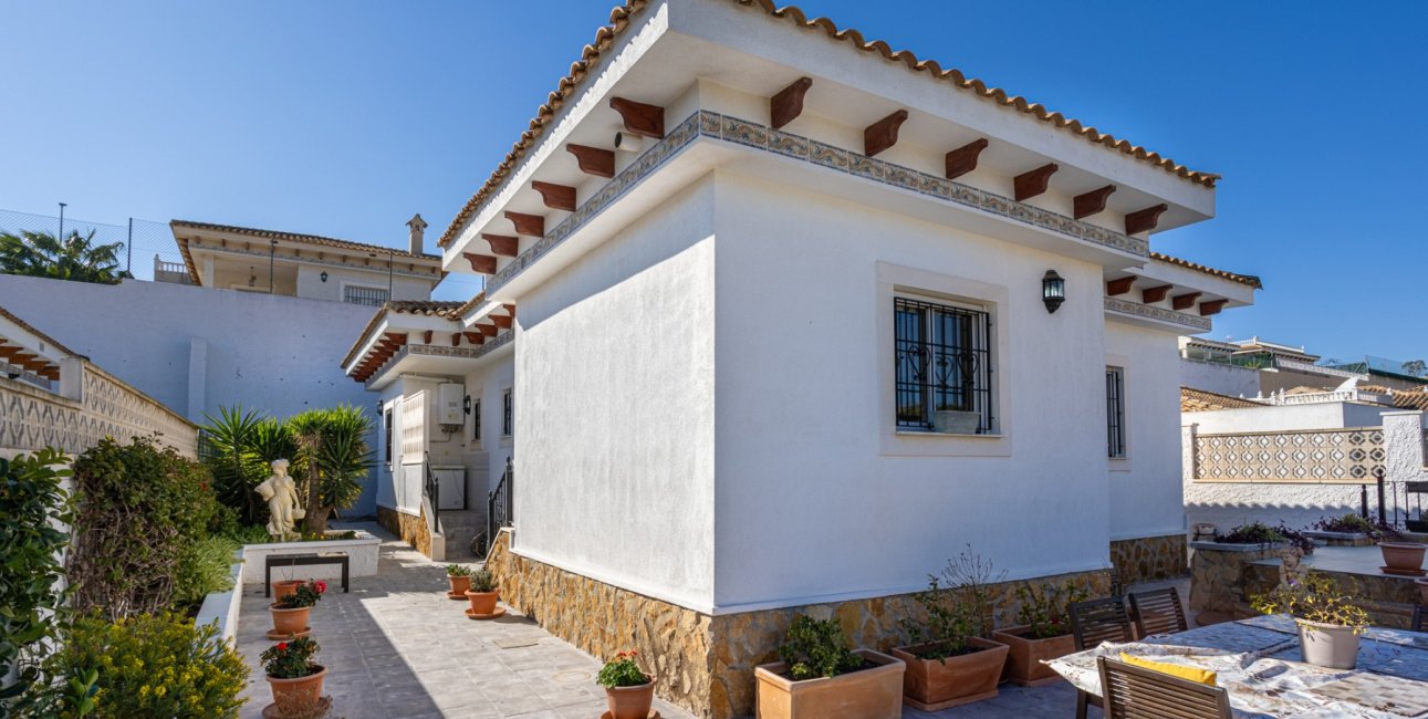 Resale - Villa -
Bigastro - Villas Andrea