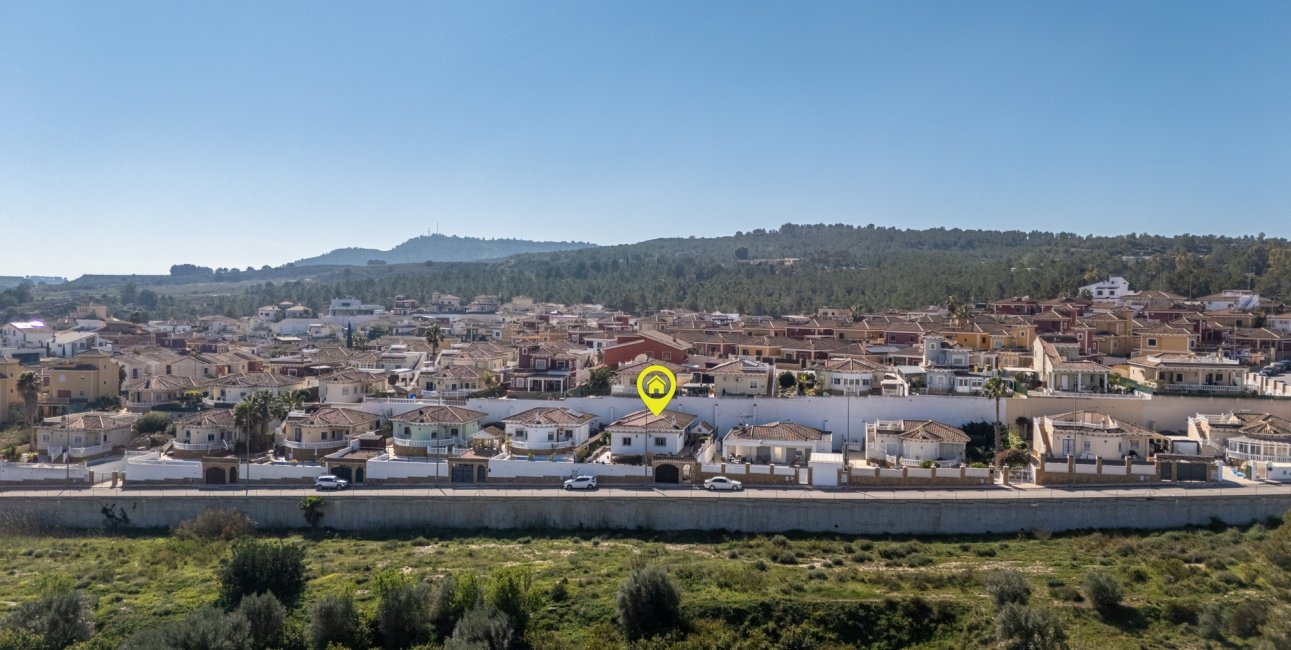 Resale - Villa -
Bigastro - Villas Andrea