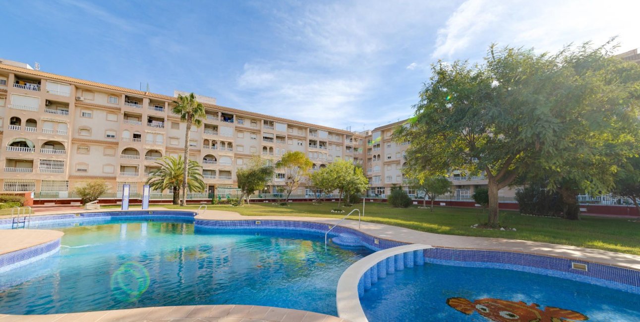 Resale - Penthouse -
Torrevieja - Parque las naciones