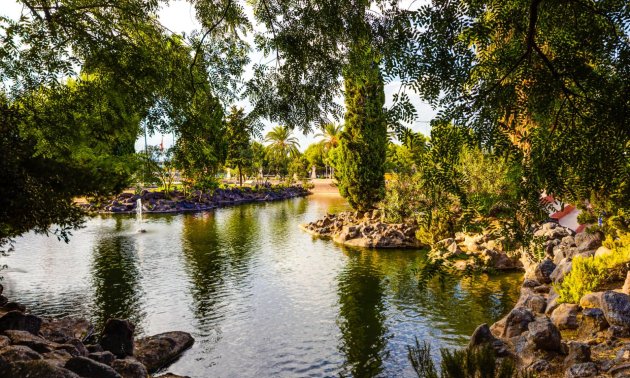 Resale - Penthouse -
Torrevieja - Parque las naciones