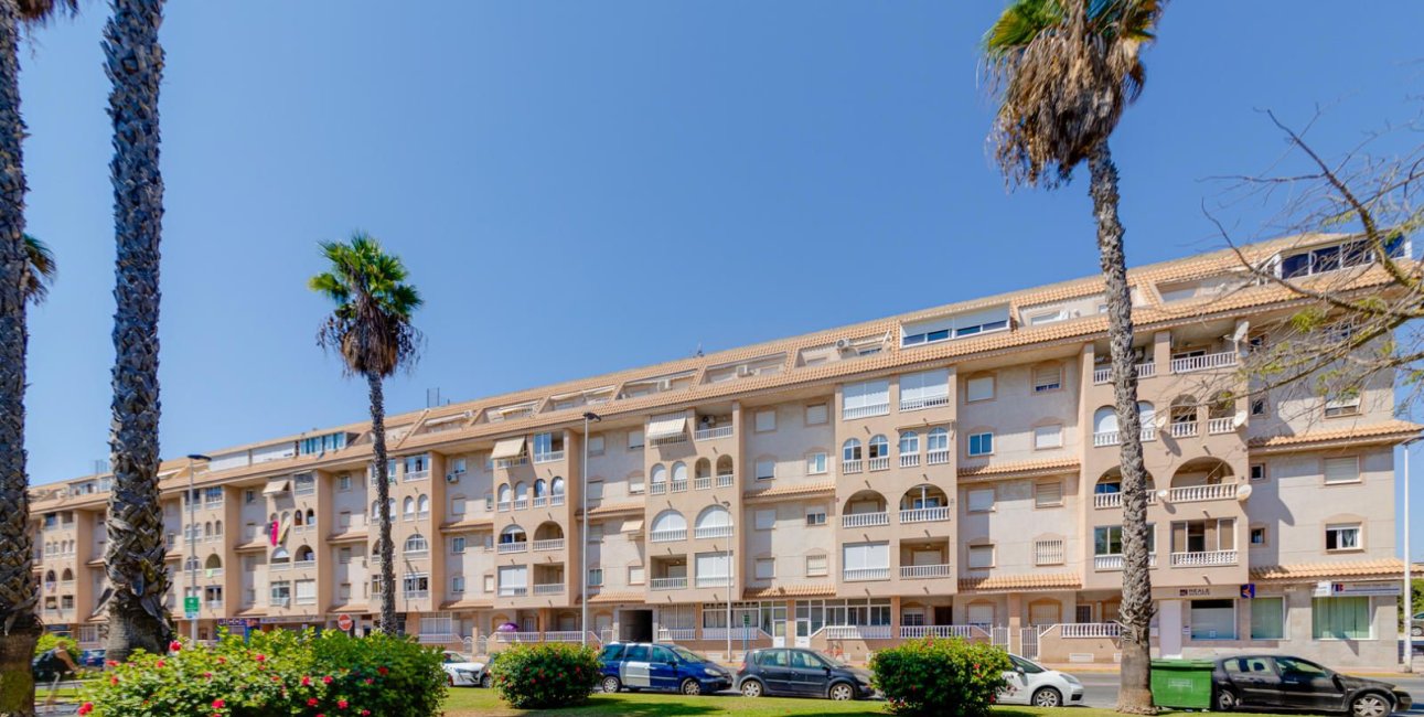 Resale - Penthouse -
Torrevieja - Parque las naciones