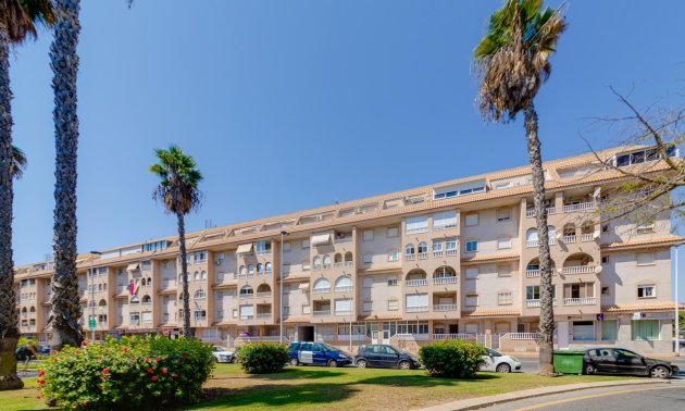 Resale - Penthouse -
Torrevieja - Parque las naciones