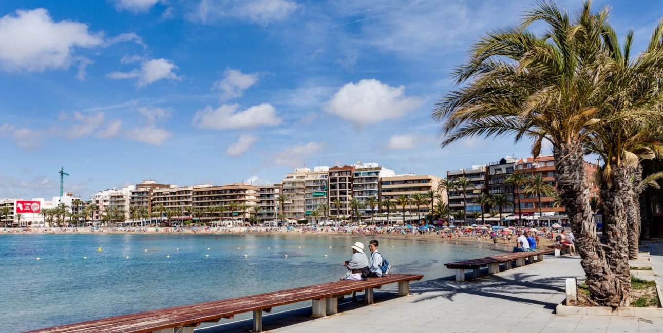 Resale - Penthouse -
Torrevieja - Parque las naciones