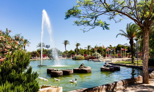 Resale - Penthouse -
Torrevieja - Parque las naciones