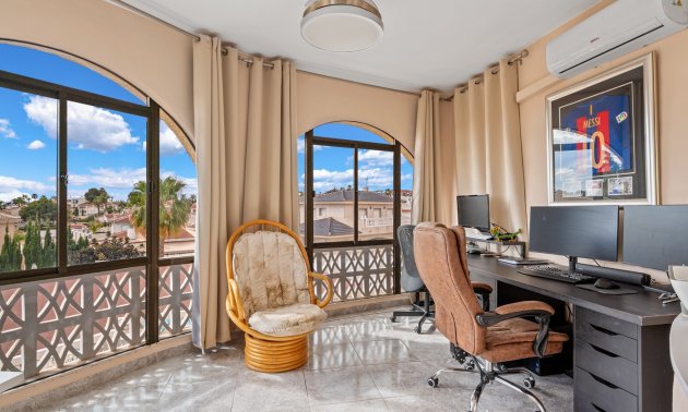 Resale - Villa -
Ciudad Quesada - Ciudad Quesada - Town