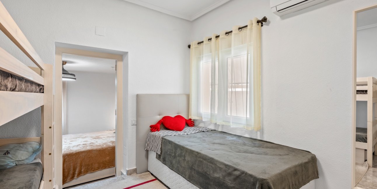 Resale - Villa -
Ciudad Quesada - Ciudad Quesada - Town