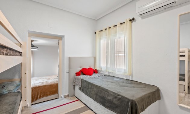 Resale - Villa -
Ciudad Quesada - Ciudad Quesada - Town