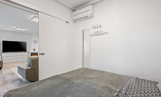 Resale - Villa -
Ciudad Quesada - Ciudad Quesada - Town