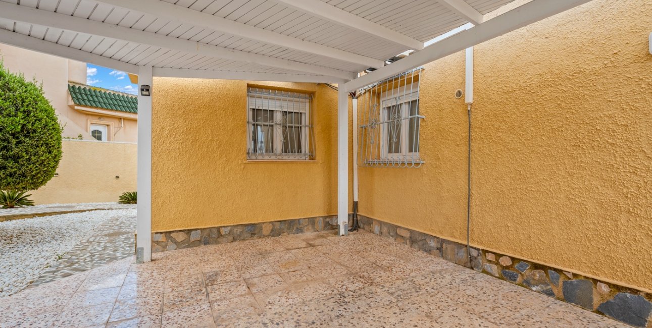 Resale - Villa -
Ciudad Quesada - Ciudad Quesada - Town