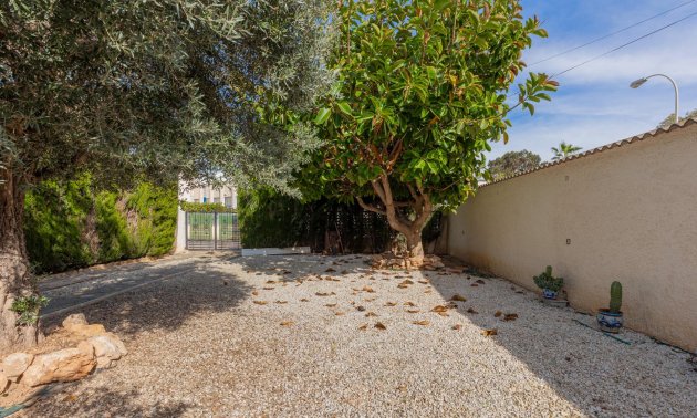Resale - Villa -
Torrevieja - San Luis - Chaparal
