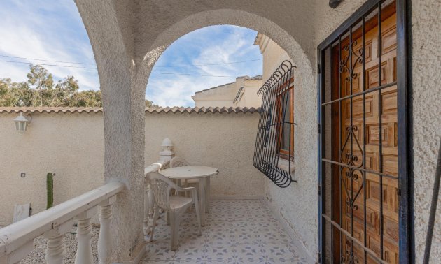 Resale - Villa -
Torrevieja - San Luis - Chaparal