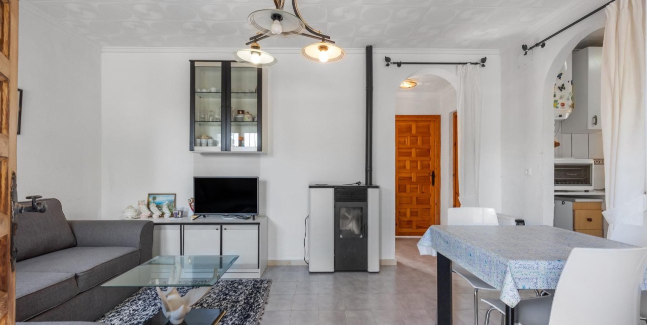 Resale - Villa -
Torrevieja - San Luis - Chaparal