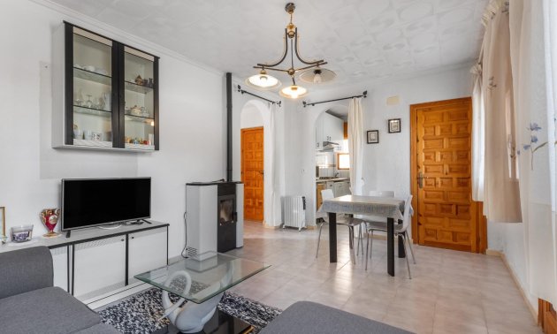 Resale - Villa -
Torrevieja - San Luis - Chaparal