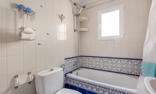 Resale - Villa -
Torrevieja - San Luis - Chaparal