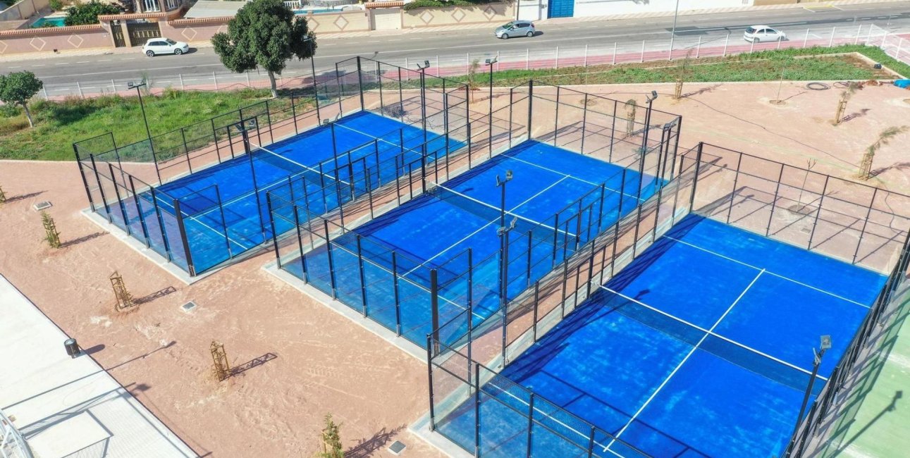 Resale - Villa -
Torrevieja - San Luis - Chaparal